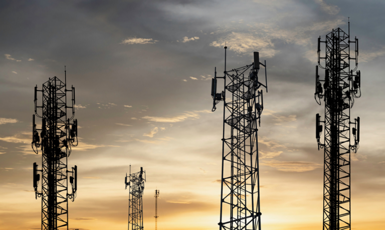 Global Mobile Mast Trends